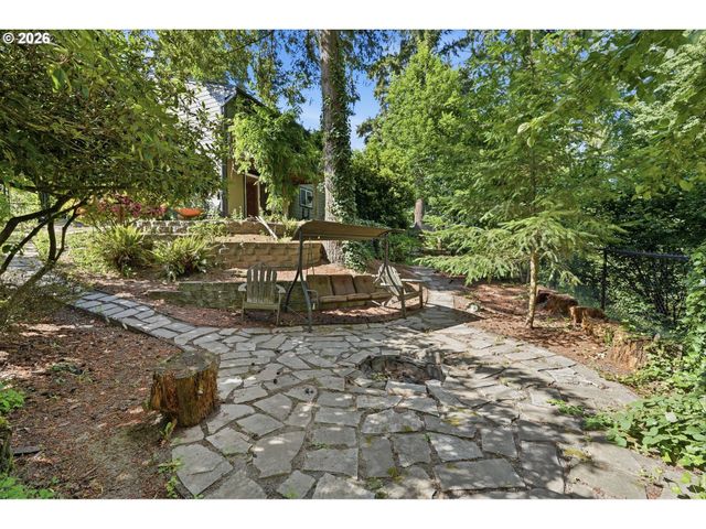 808 Ne 108TH St, Vancouver, WA 98685