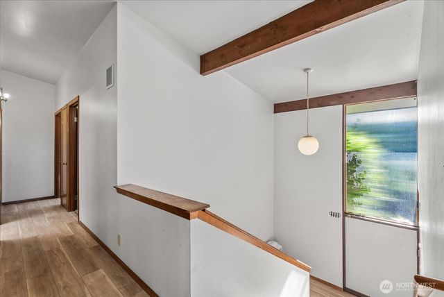 131 109th Avenue SE, Bellevue, WA 98004