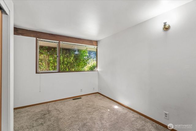 131 109th Avenue SE, Bellevue, WA 98004