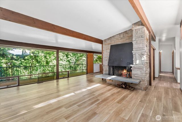 131 109th Avenue SE, Bellevue, WA 98004