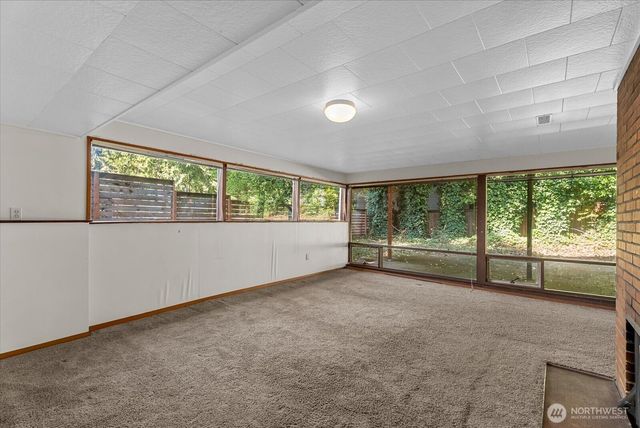 131 109th Avenue SE, Bellevue, WA 98004
