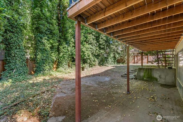 131 109th Avenue SE, Bellevue, WA 98004
