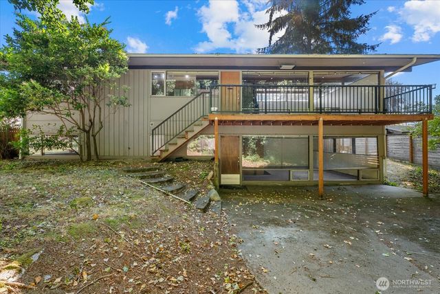 131 109th Avenue SE, Bellevue, WA 98004