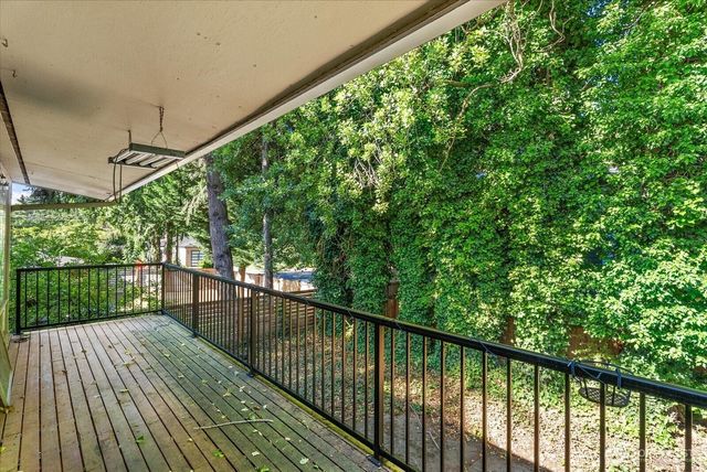 131 109th Avenue SE, Bellevue, WA 98004