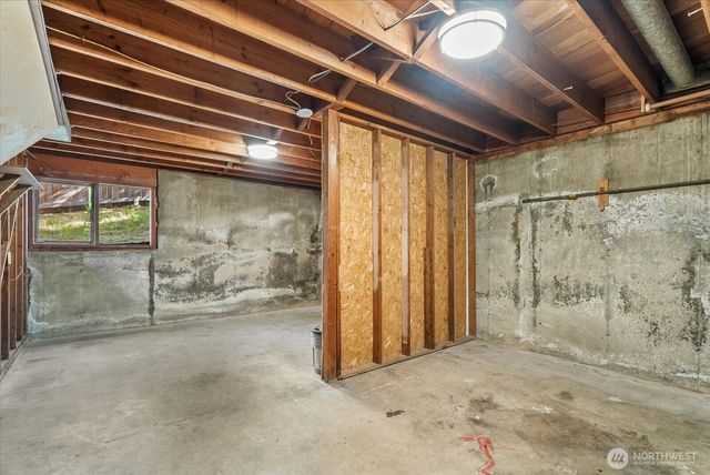 131 109th Avenue SE, Bellevue, WA 98004