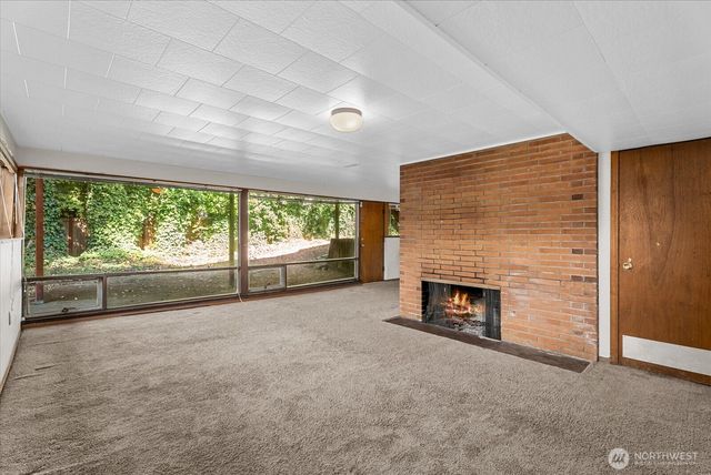 131 109th Avenue SE, Bellevue, WA 98004