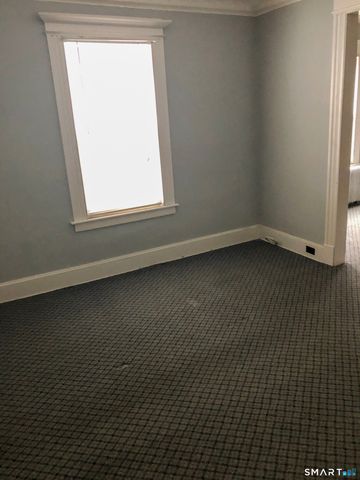 9 Pierpont Street, Waterbury, CT 06708