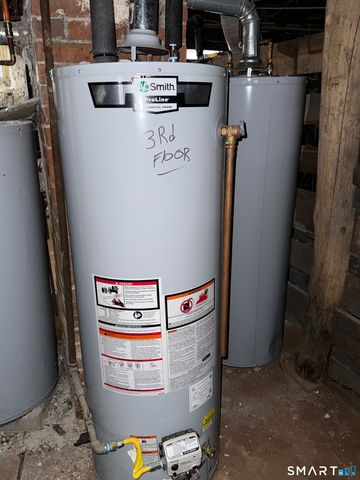 9 Pierpont Street, Waterbury, CT 06708