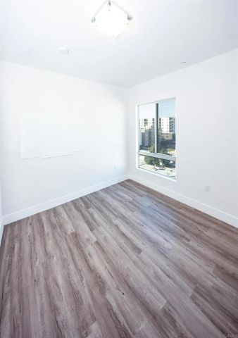 1101 S Harvard Boulevard 510, Los Angeles, CA 90006