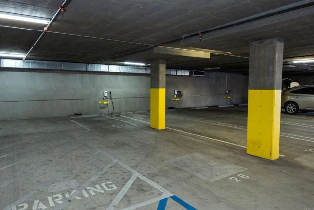 1101 S Harvard Boulevard 510, Los Angeles, CA 90006