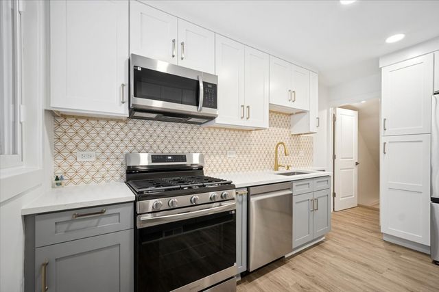 803 Brummel Street, Evanston, IL 60202