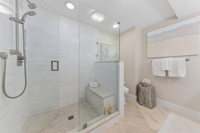 555 SE 6TH Avenue 1B, Delray Beach, FL 33483