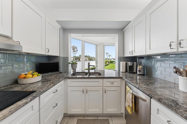 555 SE 6TH Avenue 1B, Delray Beach, FL 33483