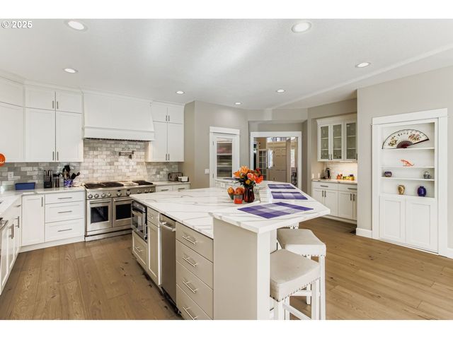 16360 Sw NIGHTHAWK Dr, Beaverton, OR 97007