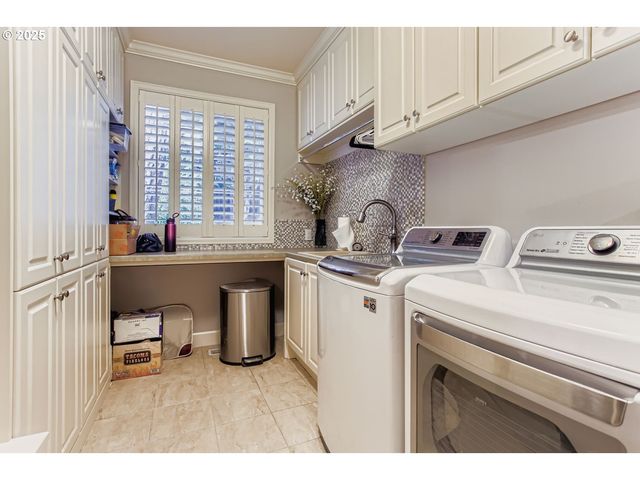 16360 Sw NIGHTHAWK Dr, Beaverton, OR 97007