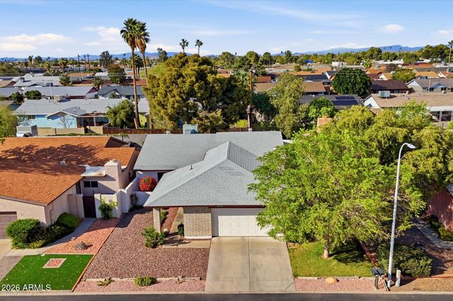 4016 W GRISWOLD Road, Phoenix, AZ 85051