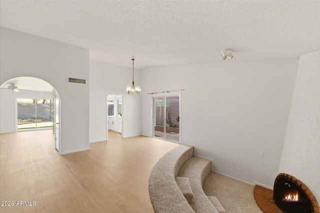 4016 W GRISWOLD Road, Phoenix, AZ 85051