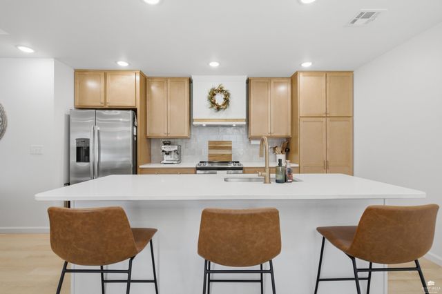 2112 Farmingdale Court, Manhattan, KS 66503