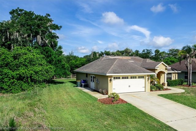 4515 Medina Way, Sebring, FL 33875