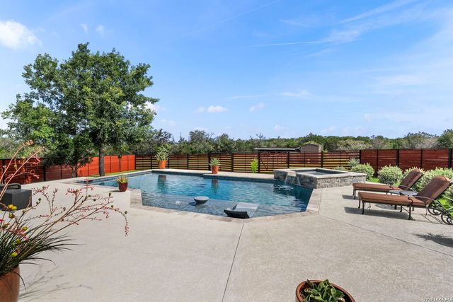 112 Juniper, Boerne, TX 78006