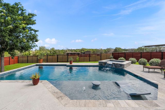 112 Juniper, Boerne, TX 78006