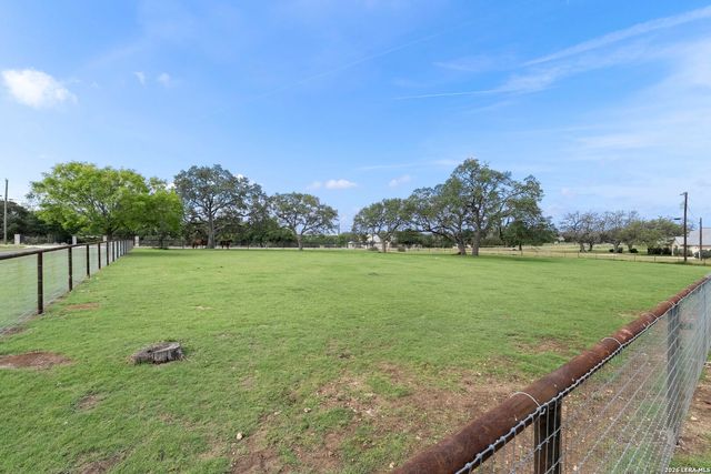 112 Juniper, Boerne, TX 78006