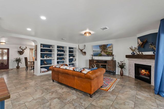 112 Juniper, Boerne, TX 78006