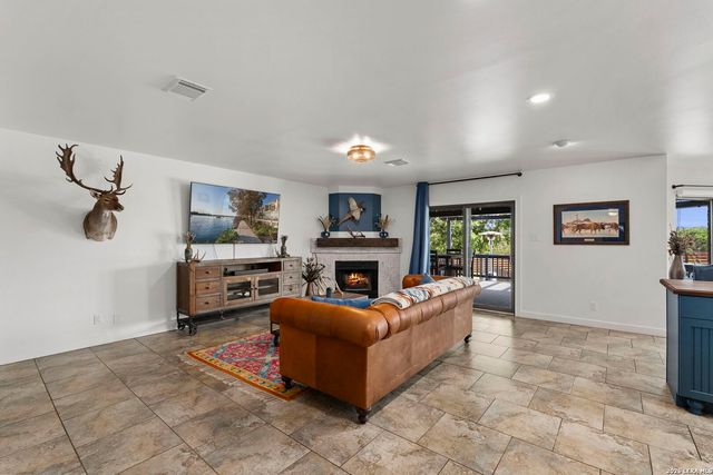 112 Juniper, Boerne, TX 78006