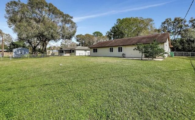 2807 S 27th Street, Fort Pierce, FL 34981