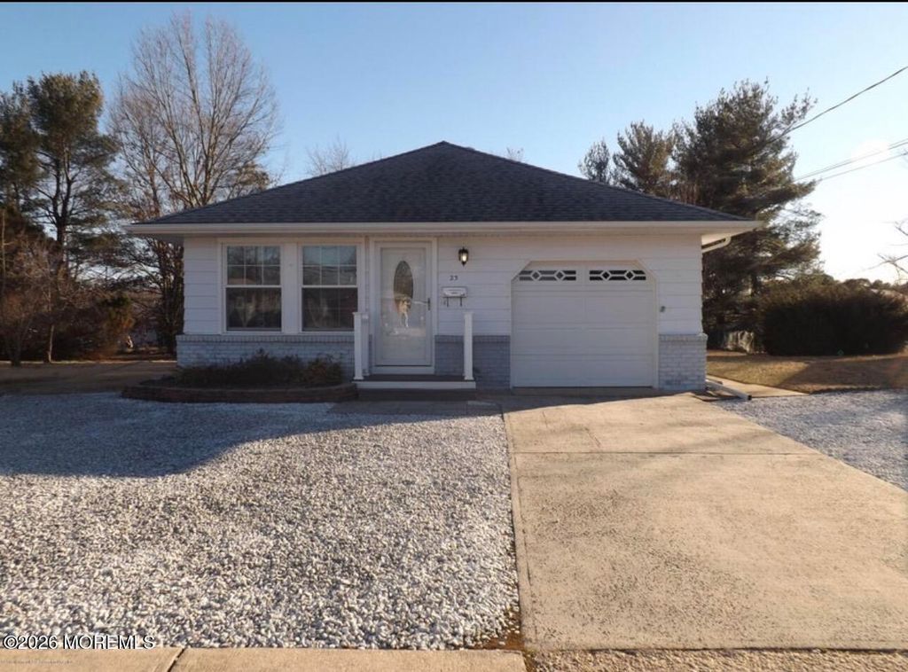 23 Mount Dashan Lane, Toms River, NJ 08753