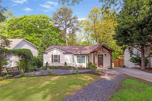1840 Woodland Hills Avenue NW, Atlanta, GA 30318