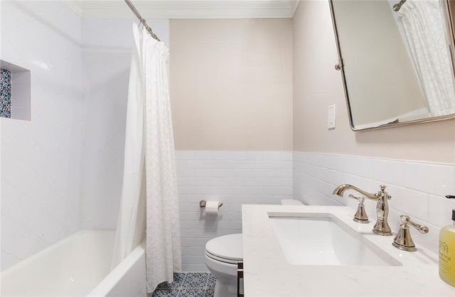 1840 Woodland Hills Avenue NW, Atlanta, GA 30318