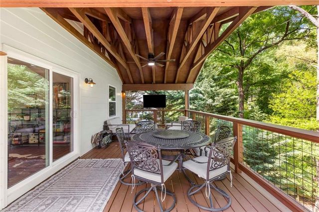 1840 Woodland Hills Avenue NW, Atlanta, GA 30318