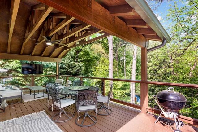 1840 Woodland Hills Avenue NW, Atlanta, GA 30318