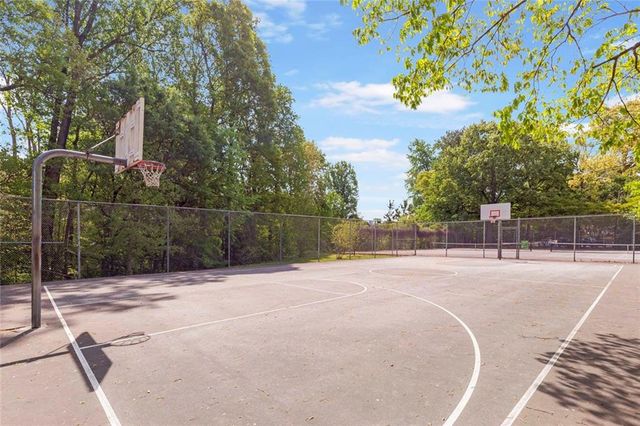 1840 Woodland Hills Avenue NW, Atlanta, GA 30318
