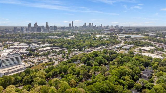 1840 Woodland Hills Avenue NW, Atlanta, GA 30318
