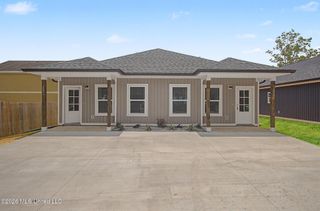 12293 Massachusetts Road, A, Ocean Springs, MS 39564