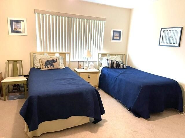 237 HIGH POINT Court W A, Delray Beach, FL 33445