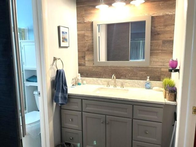 237 HIGH POINT Court W A, Delray Beach, FL 33445