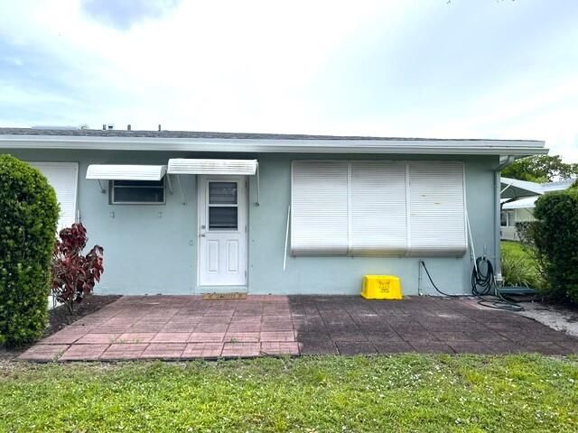 237 HIGH POINT Court W A, Delray Beach, FL 33445