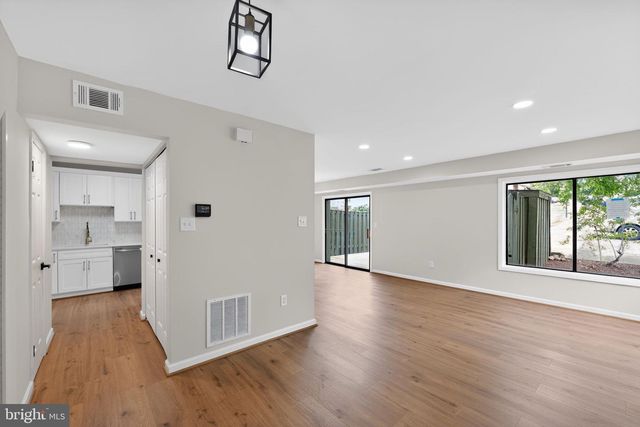 9492 TIMESWEEP LN, Columbia, MD 21045