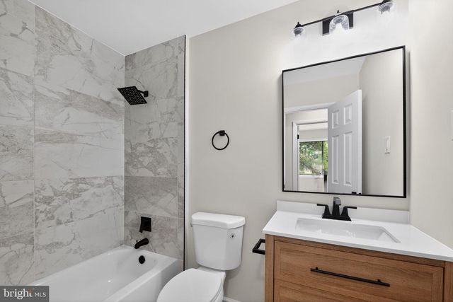 9492 TIMESWEEP LN, Columbia, MD 21045
