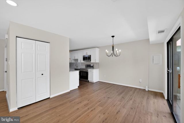 9492 TIMESWEEP LN, Columbia, MD 21045