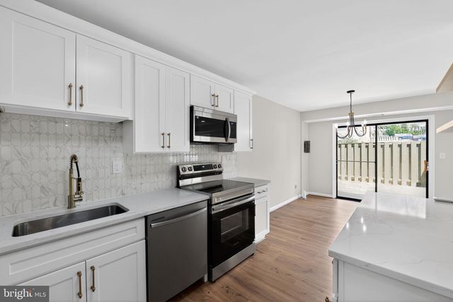 9492 TIMESWEEP LN, Columbia, MD 21045