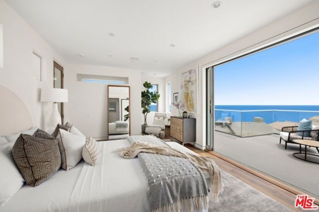 17713 Posetano Road, Pacific Palisades (los Angeles), CA 90272