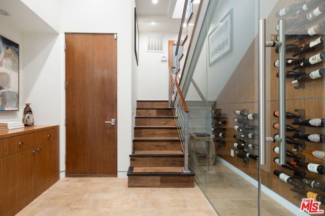 17713 Posetano Road, Pacific Palisades (los Angeles), CA 90272