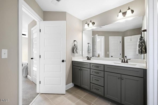 337 Grantwood Drive, Clayton, NC 27527