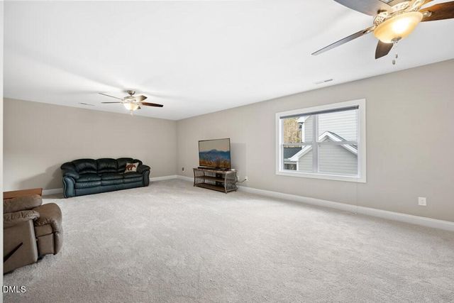 337 Grantwood Drive, Clayton, NC 27527