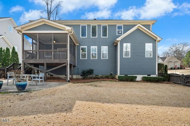 337 Grantwood Drive, Clayton, NC 27527