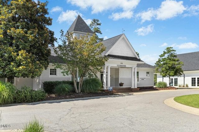 337 Grantwood Drive, Clayton, NC 27527